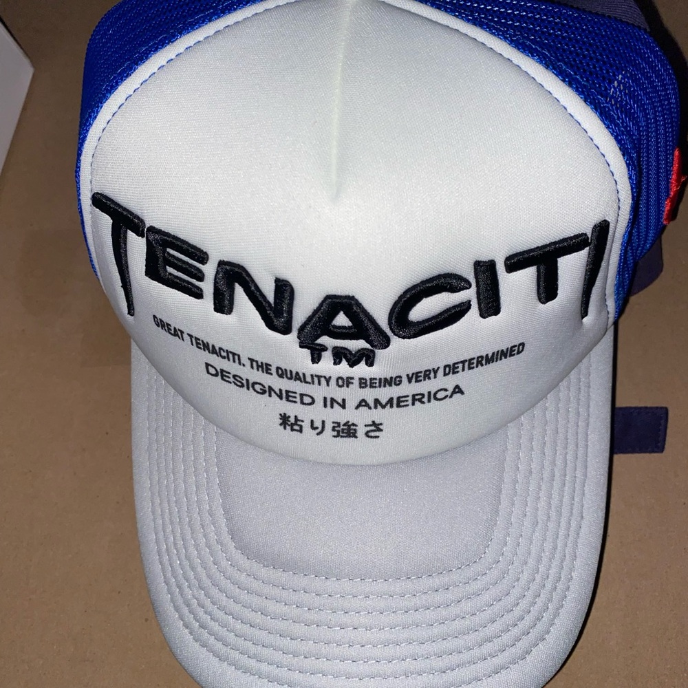 Tenaciti bluz White and Blue Trucker Hat